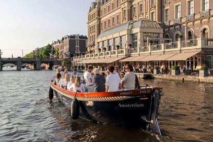 Charter Motorboat Amsterdam Boat Company Mosi Jo Amsterdam