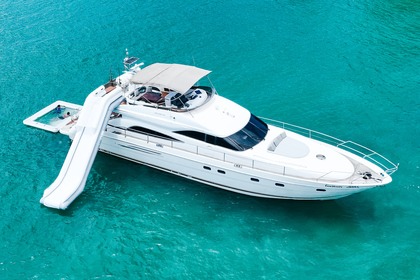 Noleggio Yacht Princess 65 Phuket