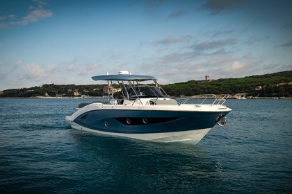 Rental Motorboat Sessa Marine Key Largo 34 lb Porto Cervo