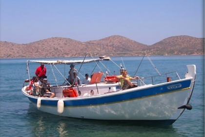 Miete Motorboot Taylor Made Wooden Traditional Agios Nikolaos