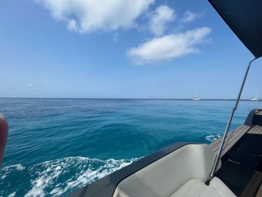 Trápani RIB Noah 33 alt tag text