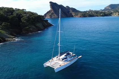Noleggio Catamarano CNB Lagoon 570 Ajaccio