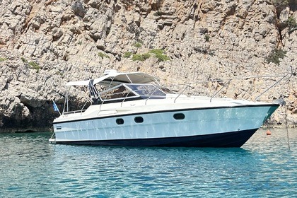 Charter Motorboat Princess Riviera 286 Chania