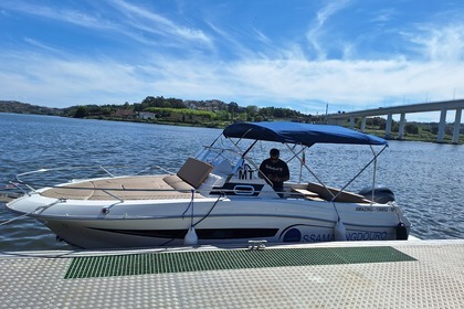 Aluguel Lancha Pacific Craft 700 Porto