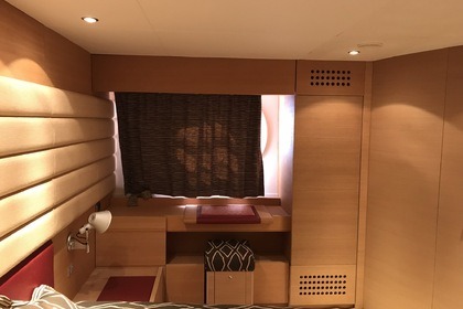 Noleggio Yacht a motore Aicon Aicon 62 SL Capo d'Orlando