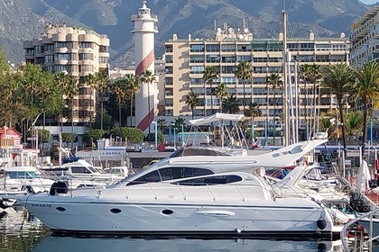 Verhuur Motorboot Doqueve 46 Majestic Marbella