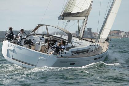 Rental Sailboat  Sun Odyssey 509 Porto Rotondo