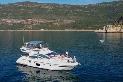 Hire Motor yacht Azimut Azimut 47 Sesimbra