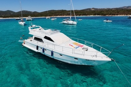 Rental Motorboat Ferretti 44s Porto Rotondo