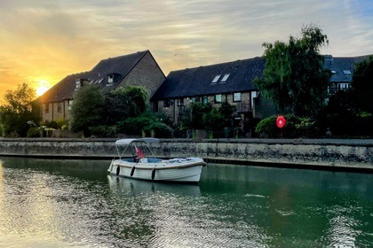 Rental Motorboat Oxford River Cruises Frolic 31 Oxford