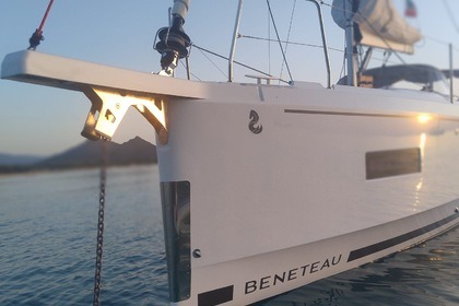 Rental Sailboat Beneteau Oceanis 37.1 Crabonaxa