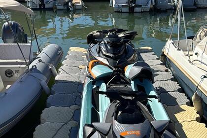Verhuur Jetski Seadoo Wake Pro 230 Cv Santa Eulària des Riu