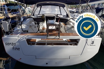 Hire Sailboat BENETEAU OCEANIS 48 Furnari