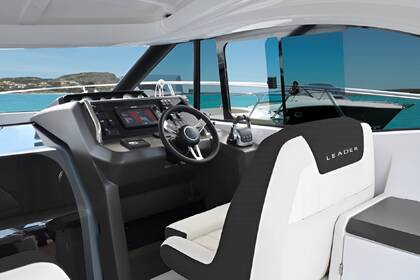 Hire Motorboat Jeanneau Leader 36 Cannes