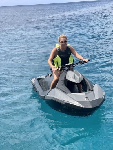 Altea Motorboat Cranchi Mediterranee 47HT alt tag text