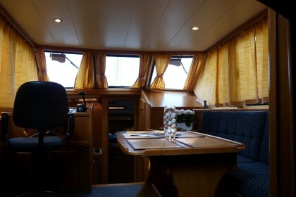 Location Péniche Gruno Elite 38 Royale Savoyeux