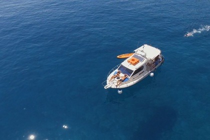 Charter Motorboat KretaMare Cruiser 9 Almyrida