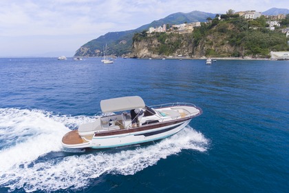 Charter Motorboat Acquamarina Gozzo walkaround 9,5 Vico Equense