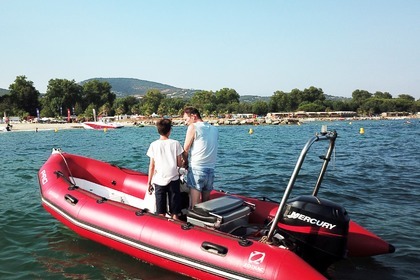 Rental RIB Zodiac Pro 500 Grimaud