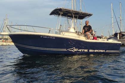 Miete Motorboot Kelt White Shark 205 Empuriabrava