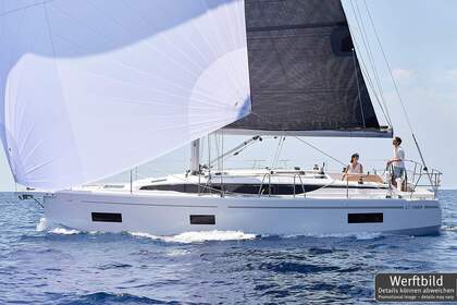 Alquiler Velero Bavaria Yachtbau Bavaria C38 Marina Frapa