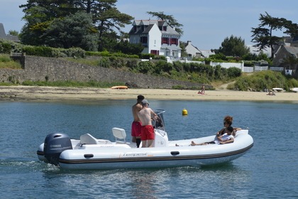 Location Semi-rigide Capelli Capelli Tempest 625 easy Arradon