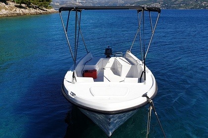 Charter Boat without licence  Ven 501 Cavtat