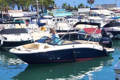 Miete Motorboot Sea Ray 190 Sport Golfe Juan