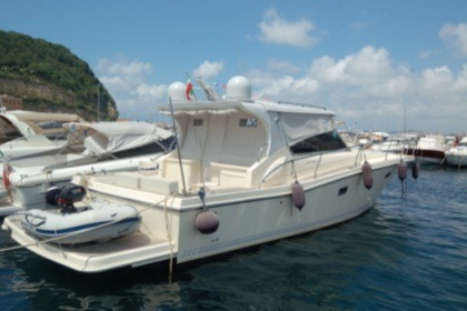Verhuur Motorboot Gagliotta 44 Nisida