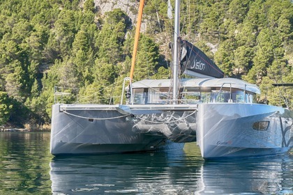 Aluguel Catamarã Excess Excess 14 - 4 + 2 cab. Skradin