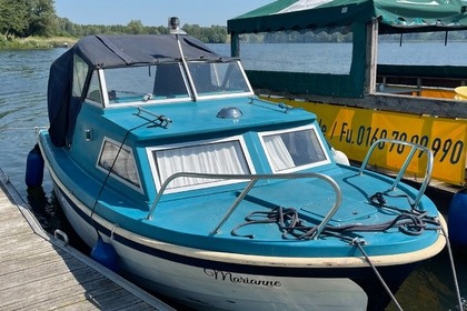 Rental Motorboat Tagescharter Motorboot "Marianne" Jabel