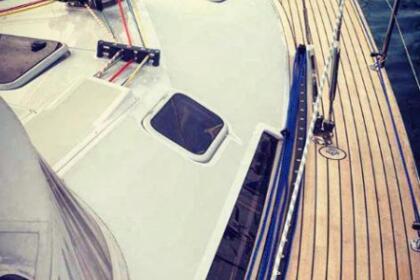 Noleggio Barca a vela comet comet 41s Tonnarella