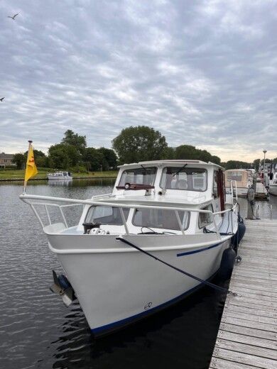 Woubrugge Houseboat Palan C 950 (Koddok) alt tag text