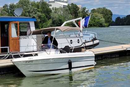 Charter Motorboat B2 Marine Cap Ferret 522 Open Genay