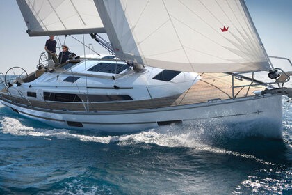 Charter Sailboat  Bavaria 37 Cruiser Split