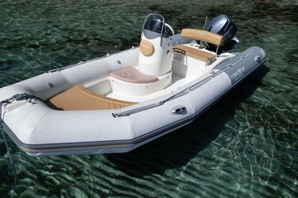 Miete RIB Zodiac Medline 500 Cavalaire-sur-Mer