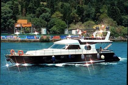 Hire Motor yacht 16m Yacht (10 CAPACITY) B30! 16m Yacht (10 CAPACITY) B30! İstanbul