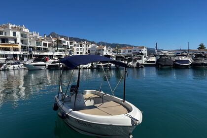 Hire Boat without licence  Quicksilver 410 Fish Puerto Banús