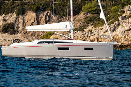 Noleggio Yacht a vela  Oceanis 34.1 Salerno