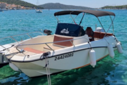 Verhuur Motorboot Quicksilver Activ 675 Open Rogoznica