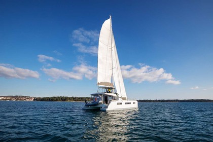 Rental Catamaran Lagoon-Bénéteau Lagoon 50 - 6 + 2 cab. Pomer