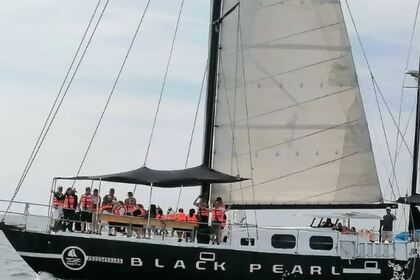 Hire Sailboat Oyster 1978 Mazatlán