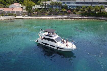 Miete Motorboot Ferretti 43 FLY Dubrovnik