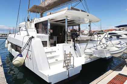Rental Catamaran Catana Group Bali 4.4 - 4 + 1 cab. Šibenik