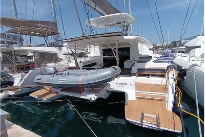 Rental Catamaran Lagoon-Bénéteau Lagoon 51 - 6 cab. Palairos