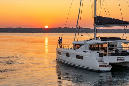 Charter Catamaran Lagoon Lagoon 46 Kaštel Gomilica