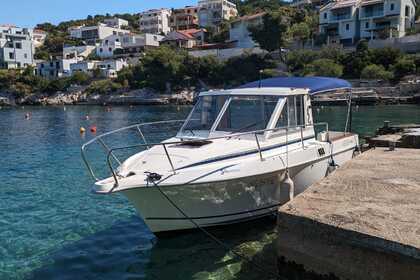 Rental Motorboat Beneteau Antares 680 Zadar