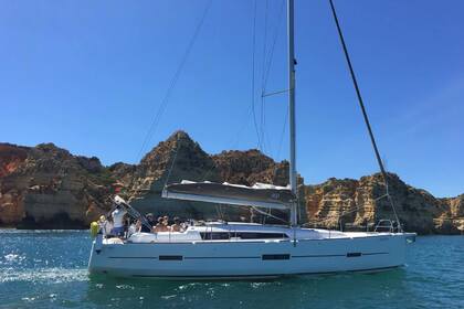 Rental Sailboat Dufour Dufour 460 Grand Large Portimão