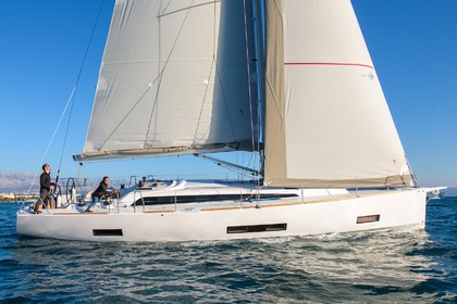 Charter Sailboat  Salona 46 Kaštel Gomilica