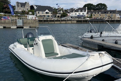 Hire RIB Zodiac Medline 6.8 La Trinité-sur-Mer